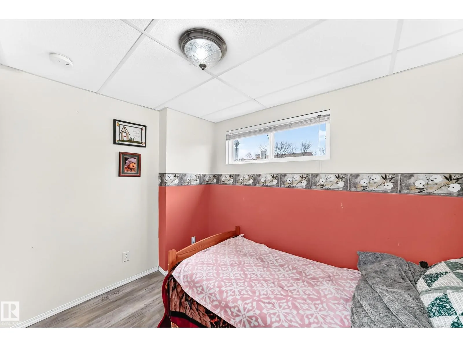 4121 41 AV NW