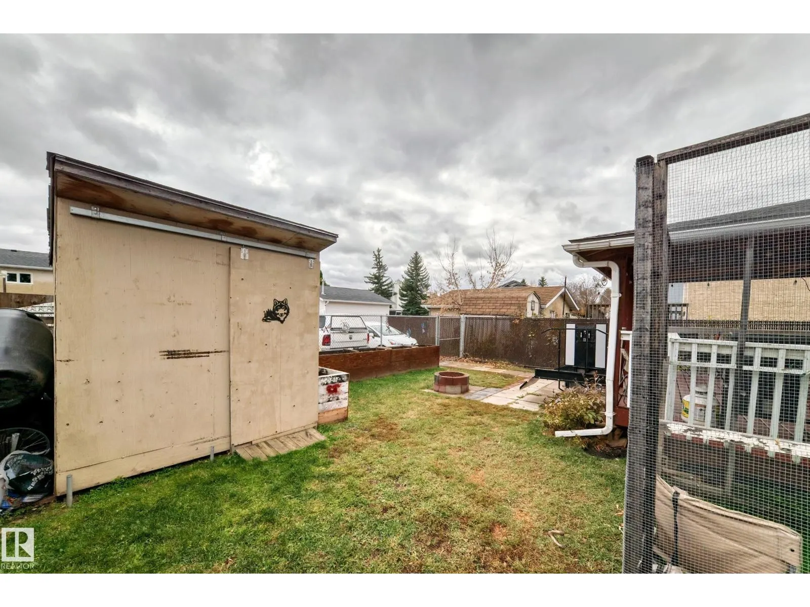 4121 41 AV NW
