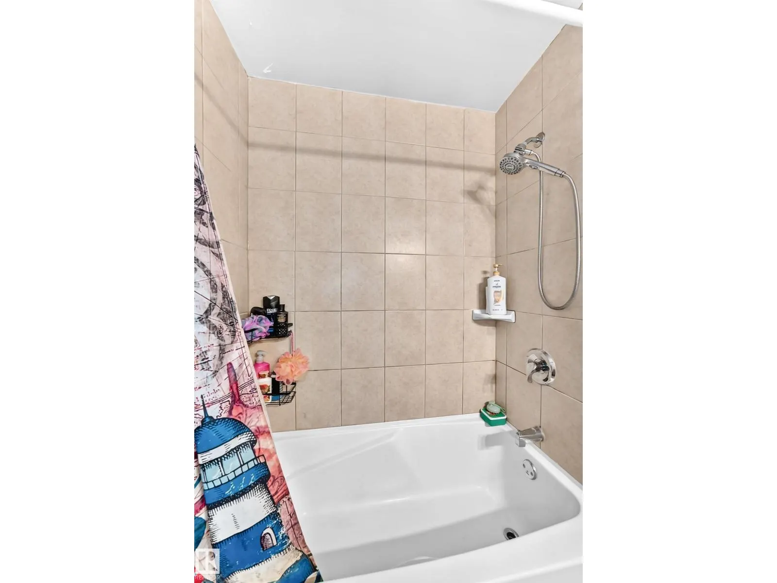 4121 41 AV NW