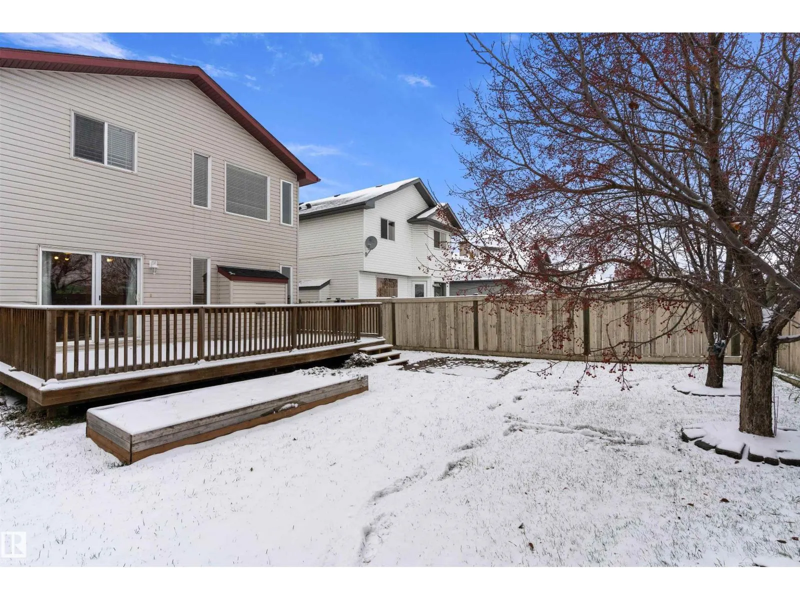 28 LEYLAND WY