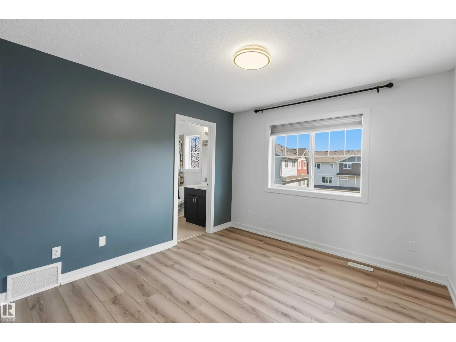#27 17832 78 ST NW