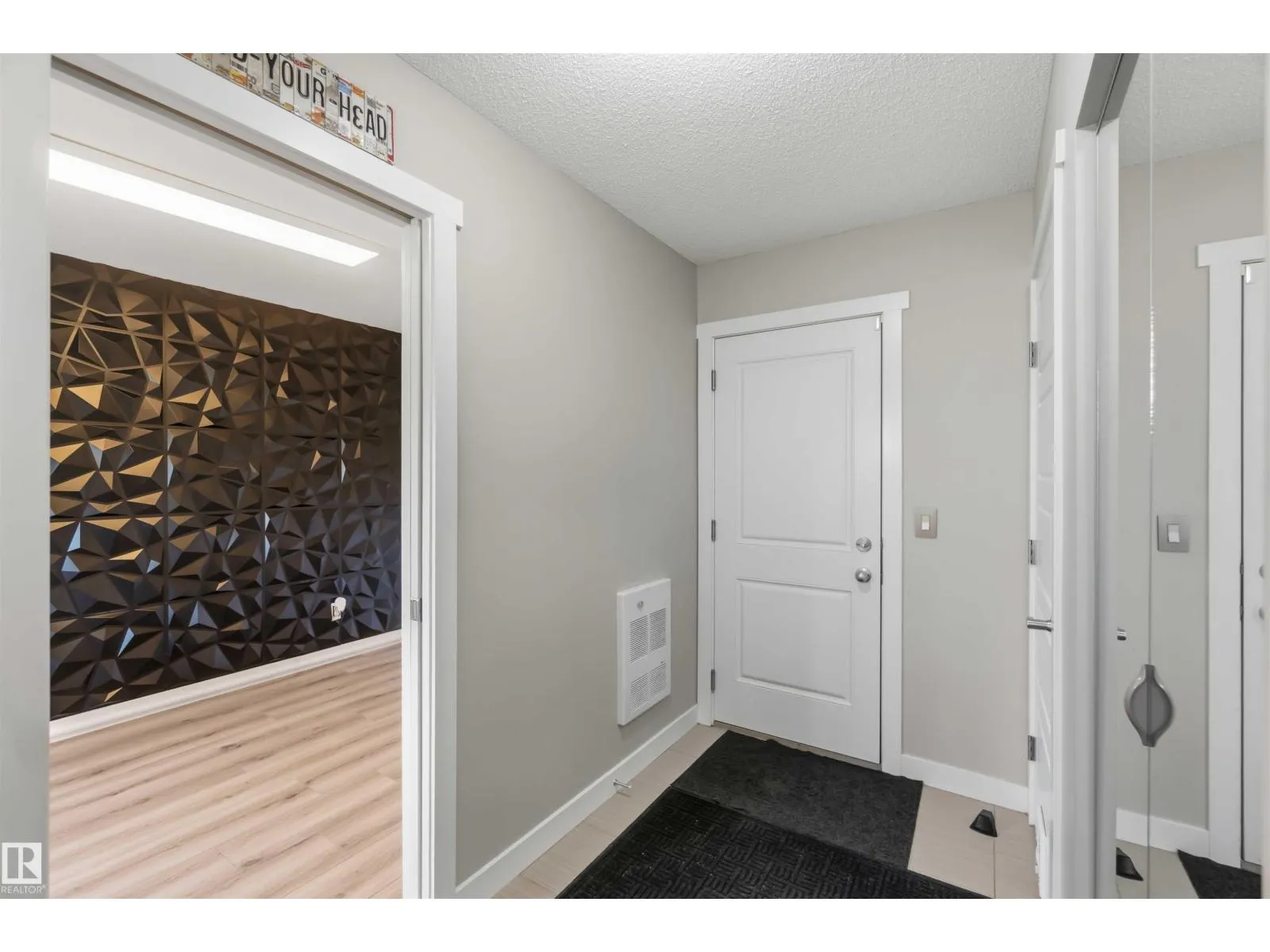 #27 17832 78 ST NW