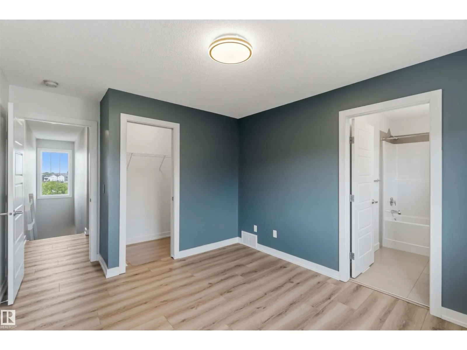 #27 17832 78 ST NW