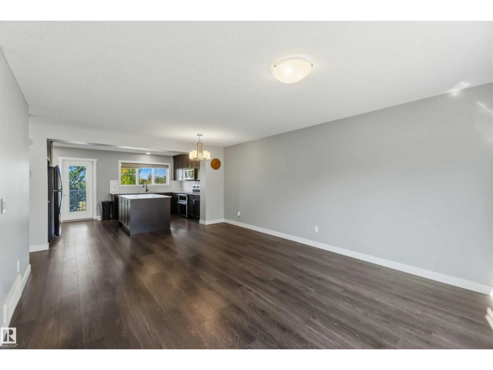 #27 17832 78 ST NW