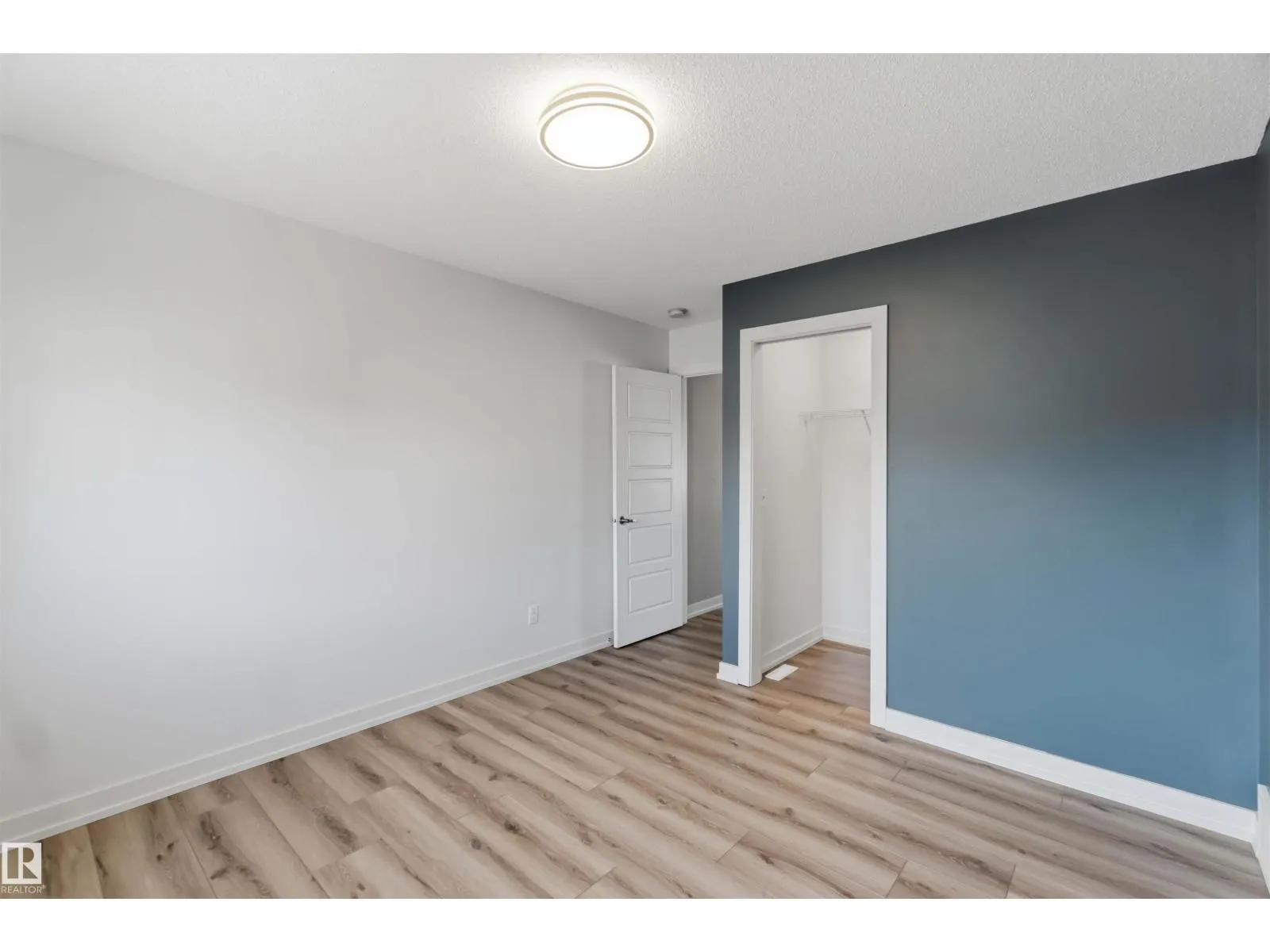 #27 17832 78 ST NW