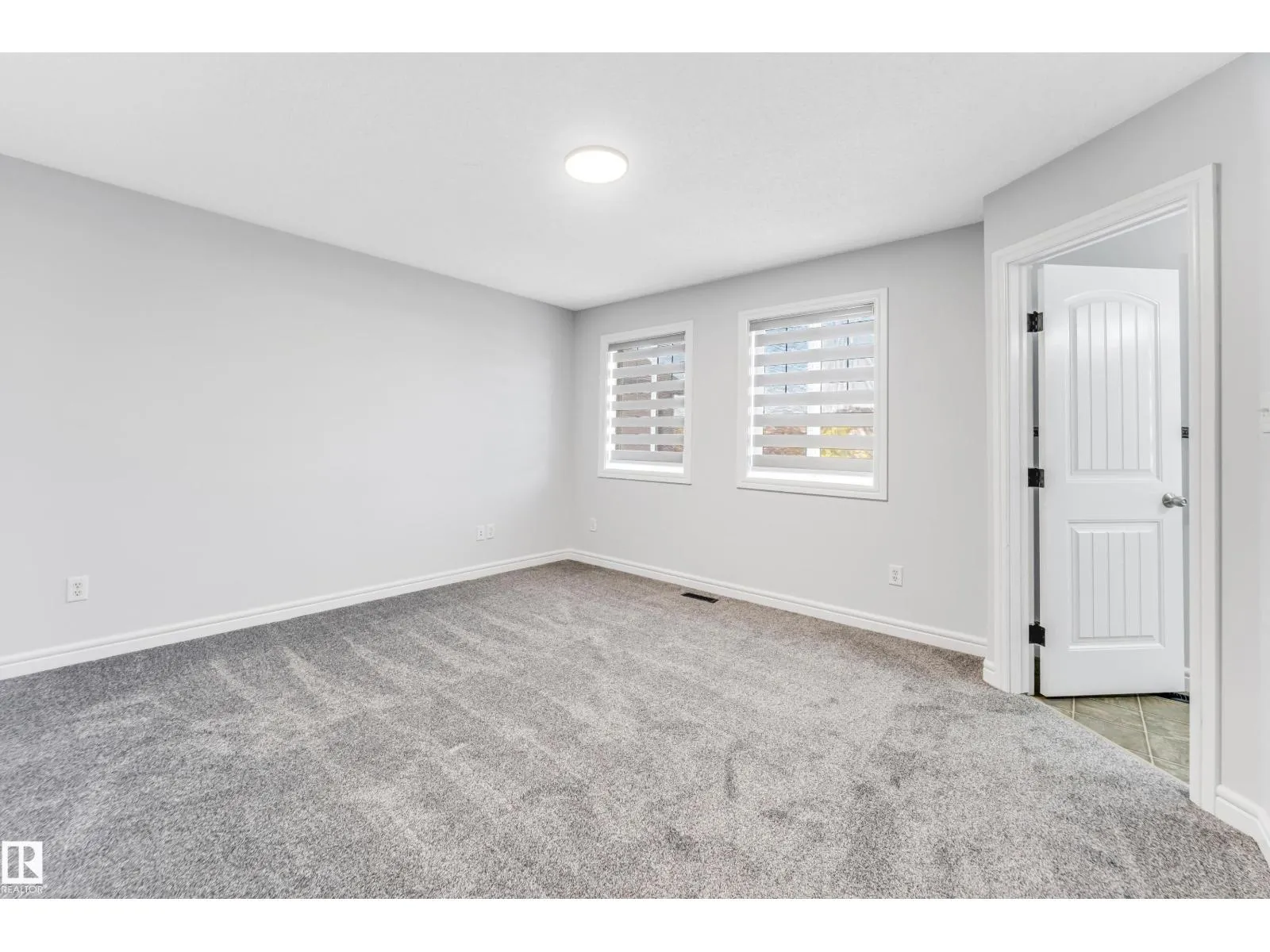1921 119A ST SW