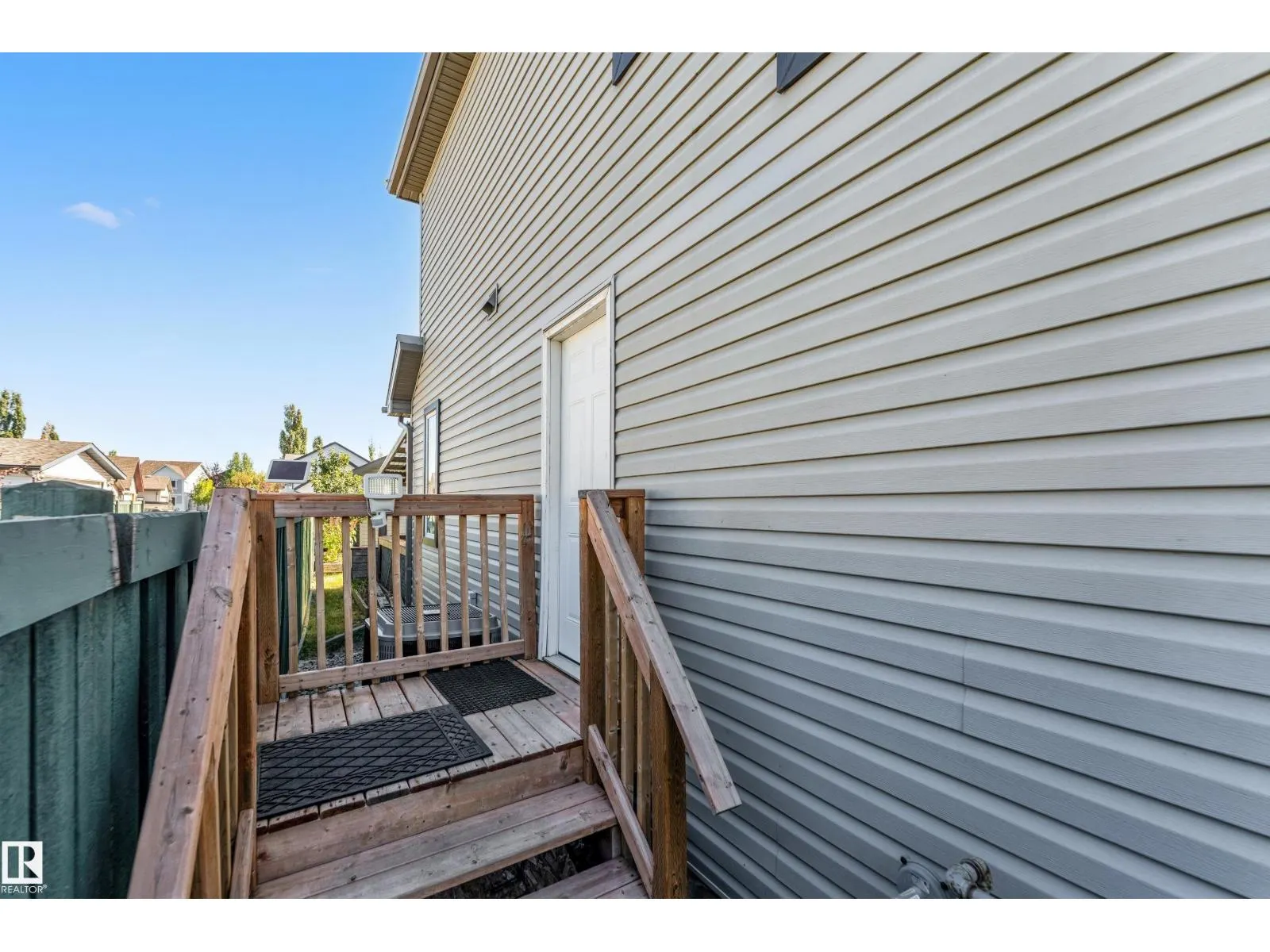 1921 119A ST SW