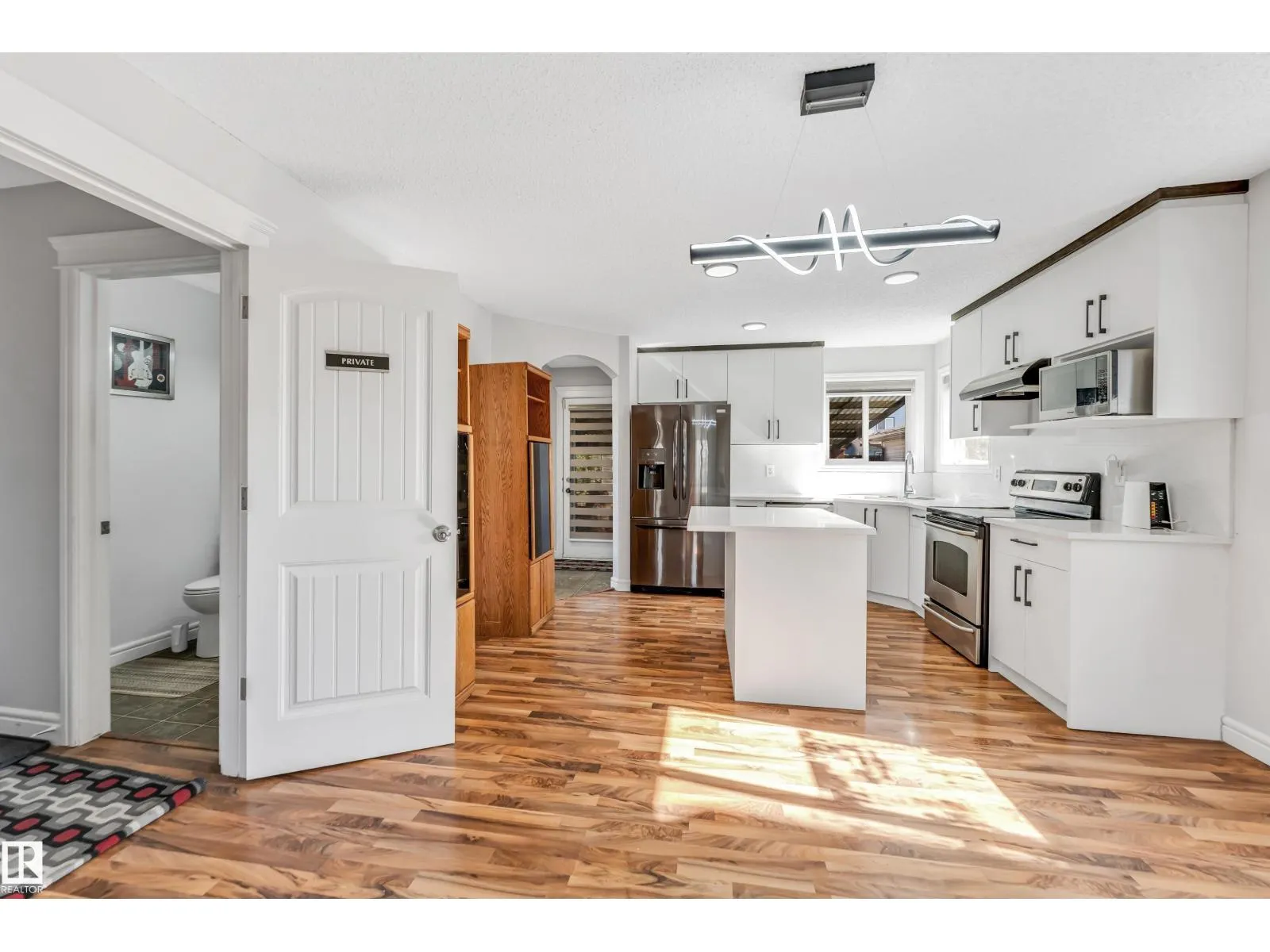 1921 119A ST SW