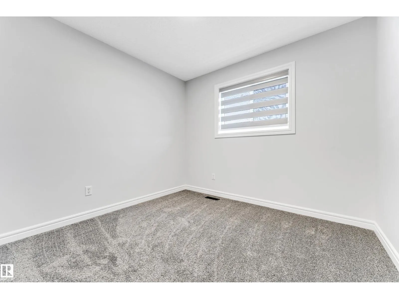 1921 119A ST SW