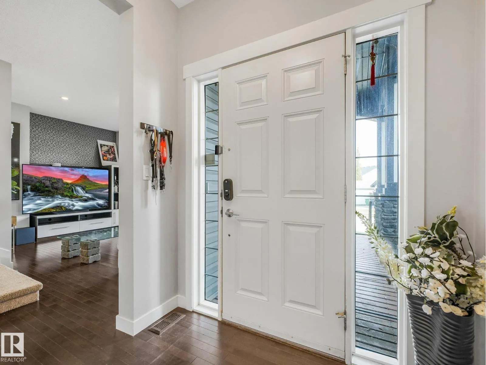 22027 97 AV NW