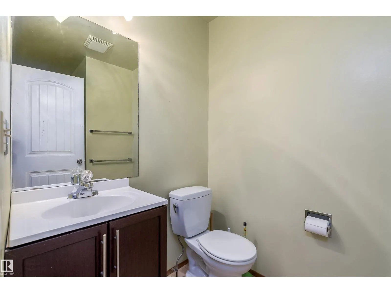 11125 19 AV NW