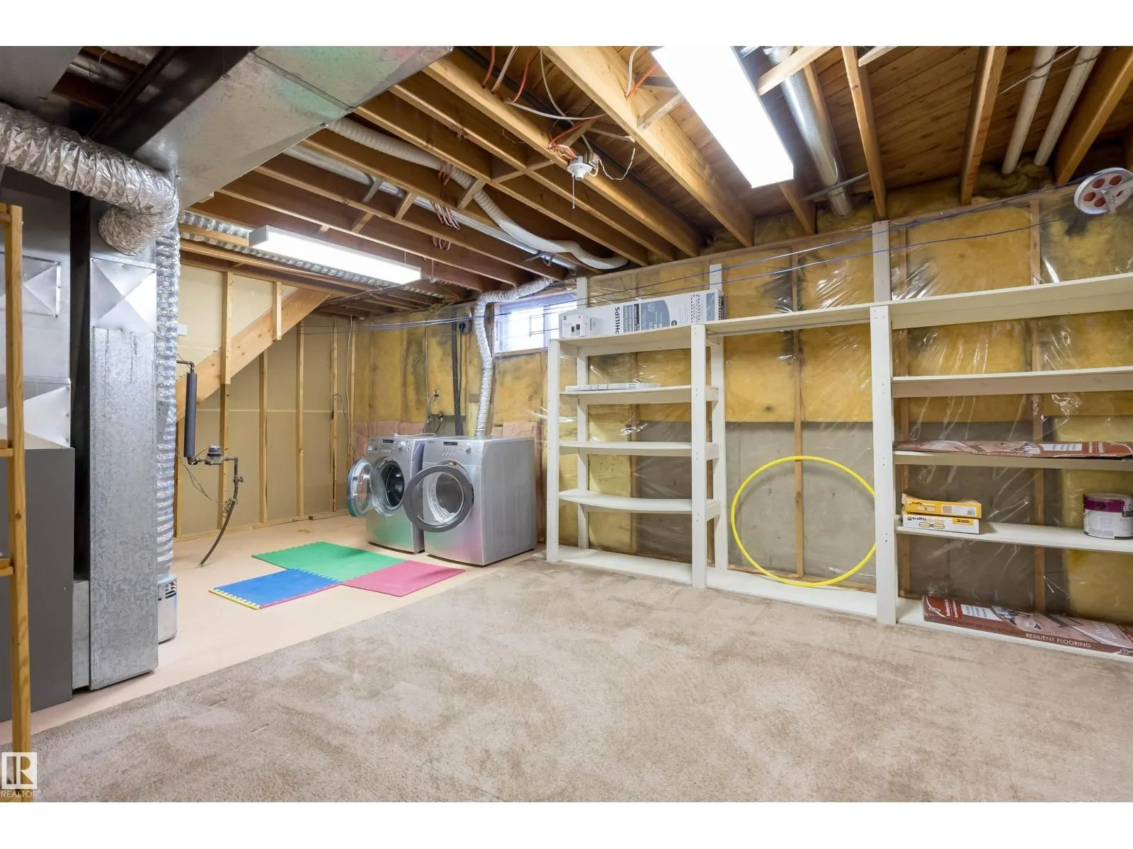 11125 19 AV NW