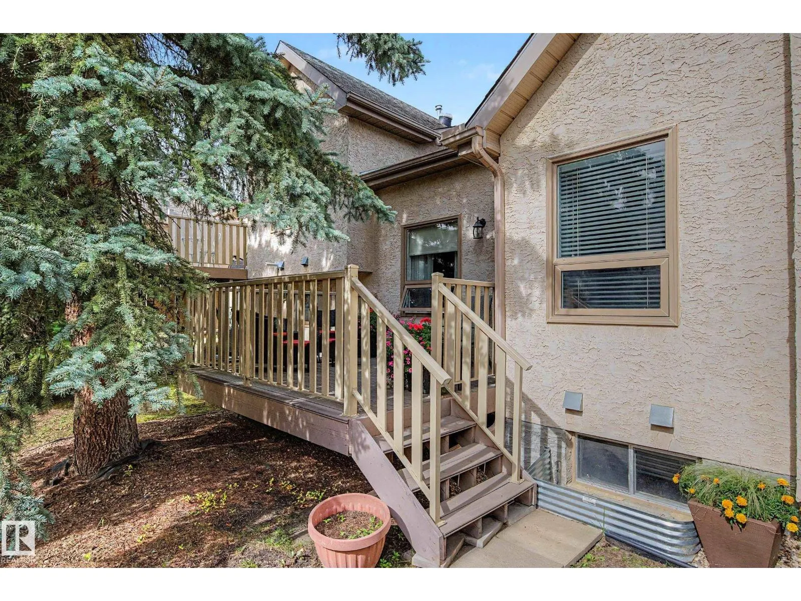 5 57A ERIN RIDGE DR