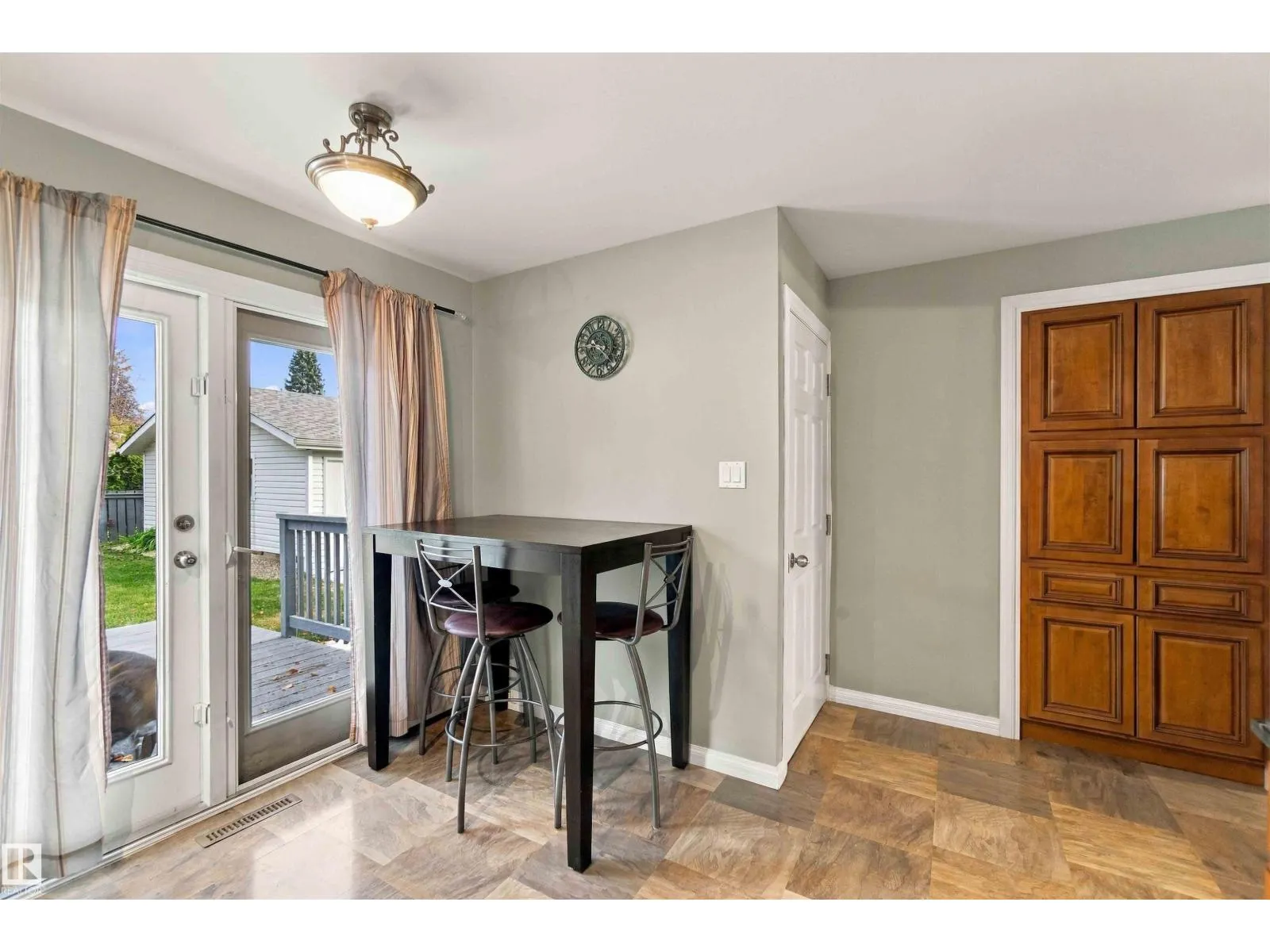 59 ROSEWOOD DR