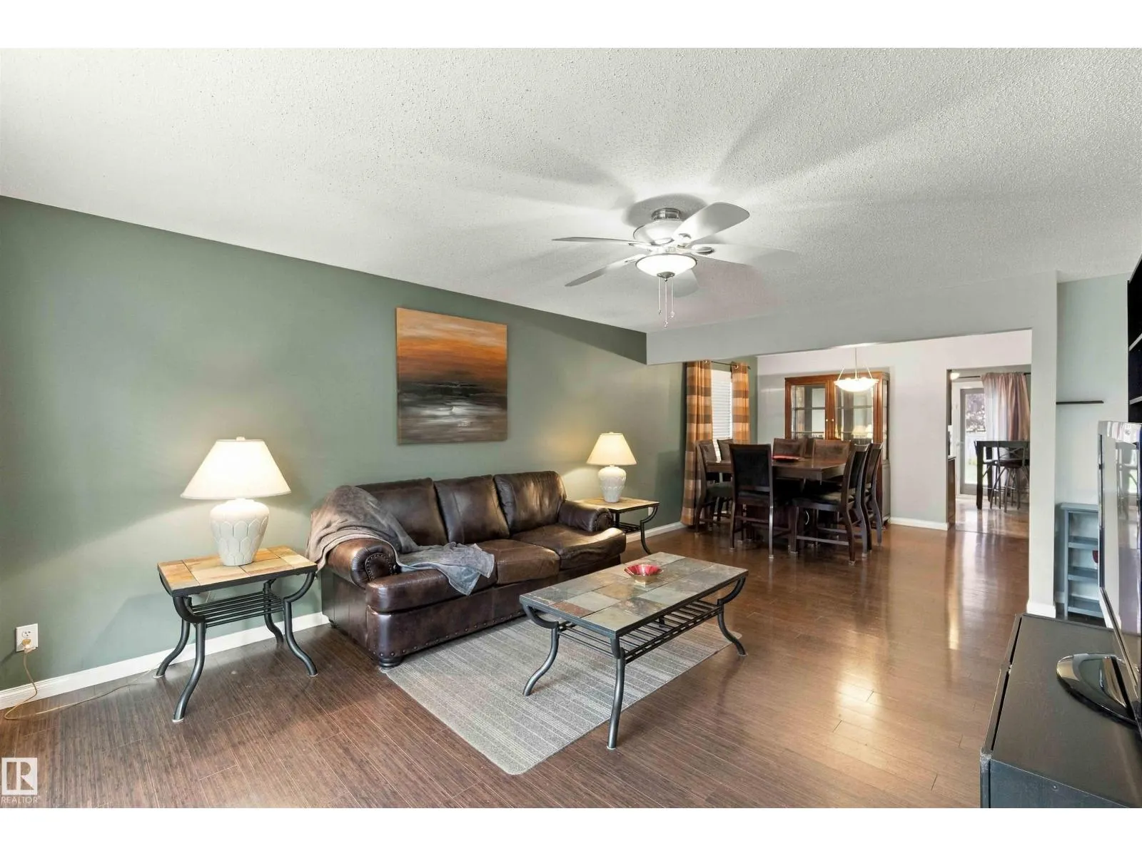 59 ROSEWOOD DR