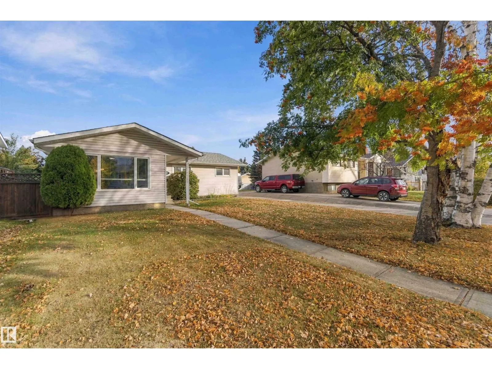 59 ROSEWOOD DR