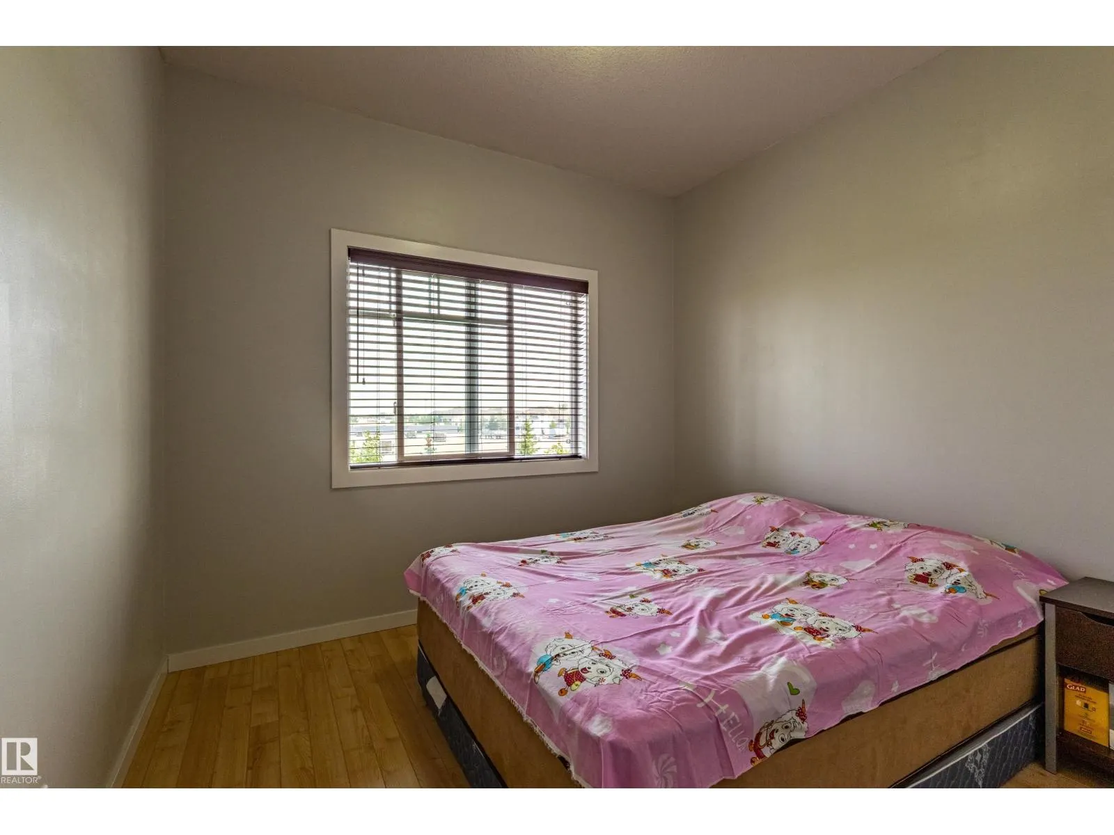 #407 9523 160 AV NW