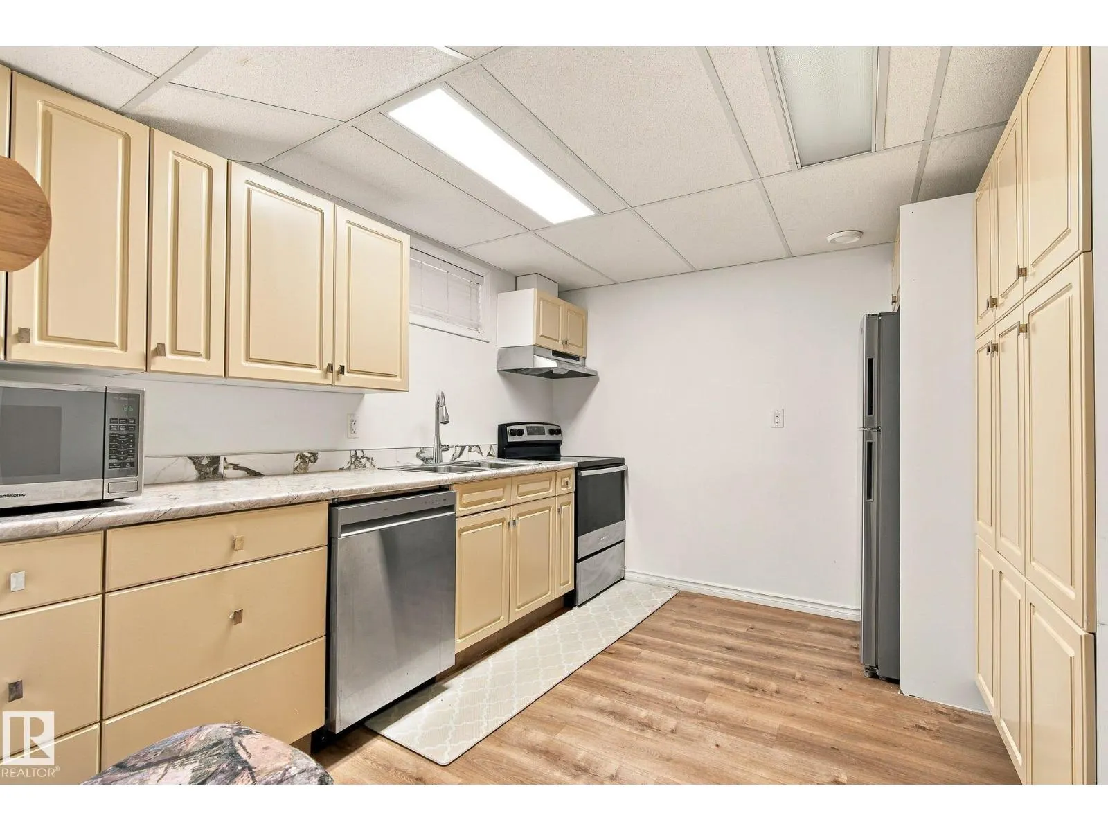 11203 136 AV NW