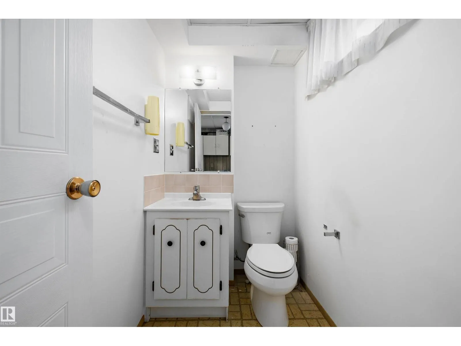 13304 73 ST NW