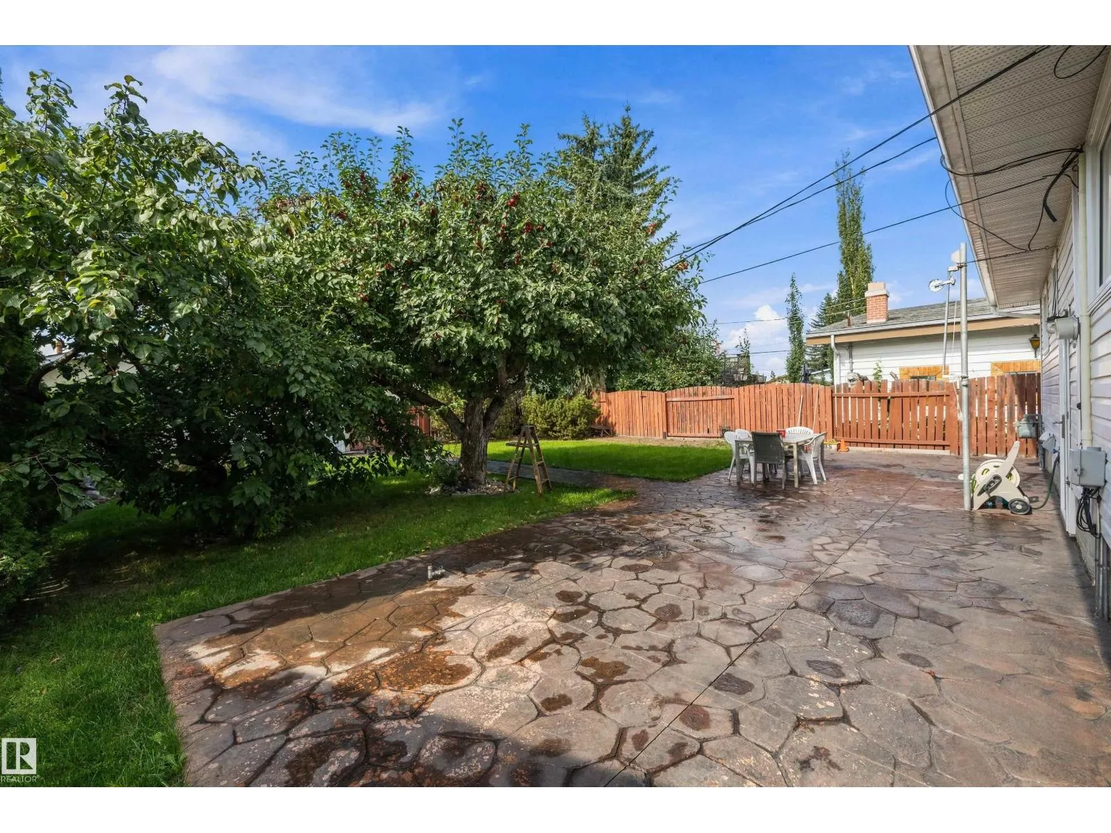 13304 73 ST NW