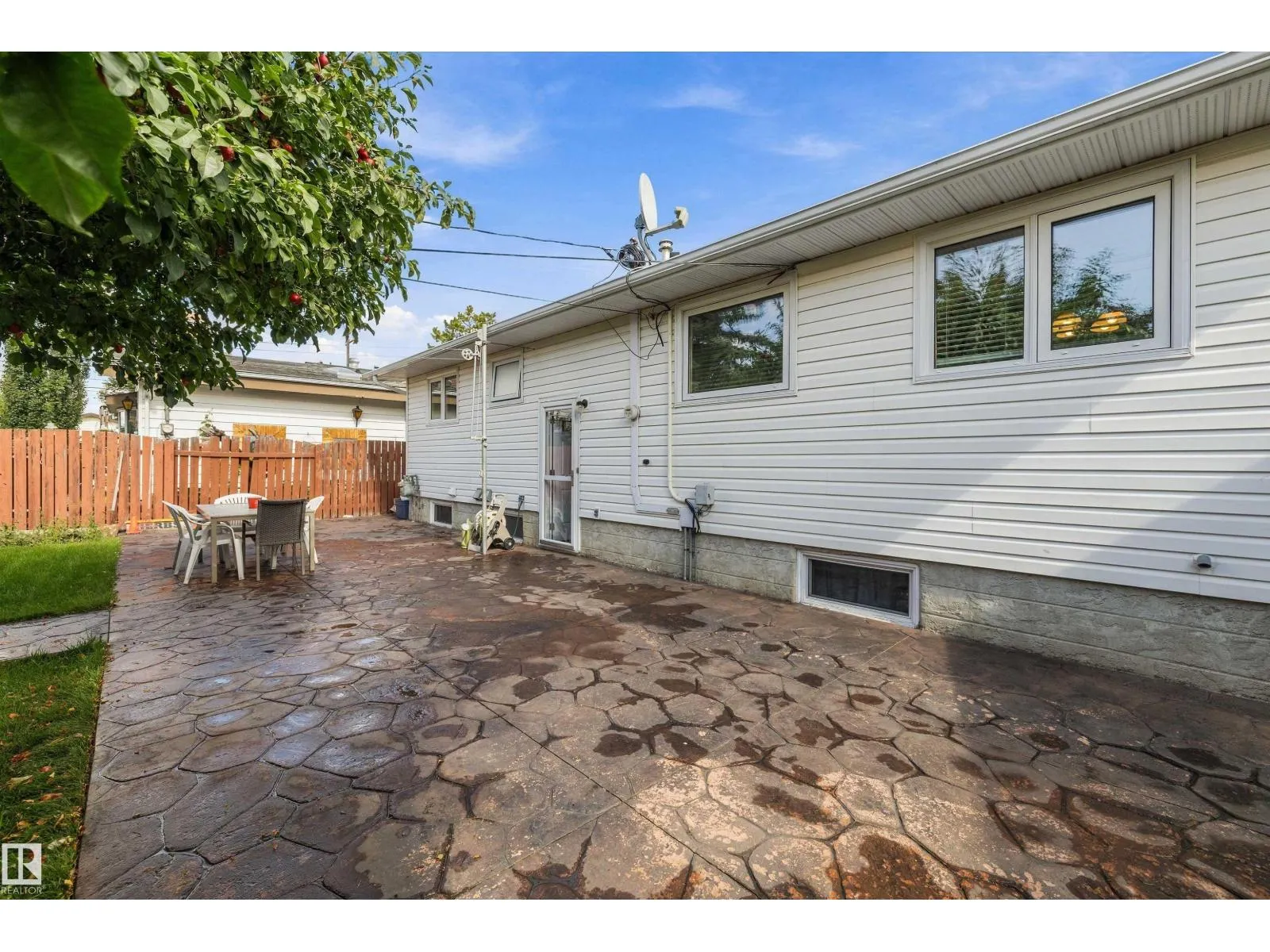 13304 73 ST NW