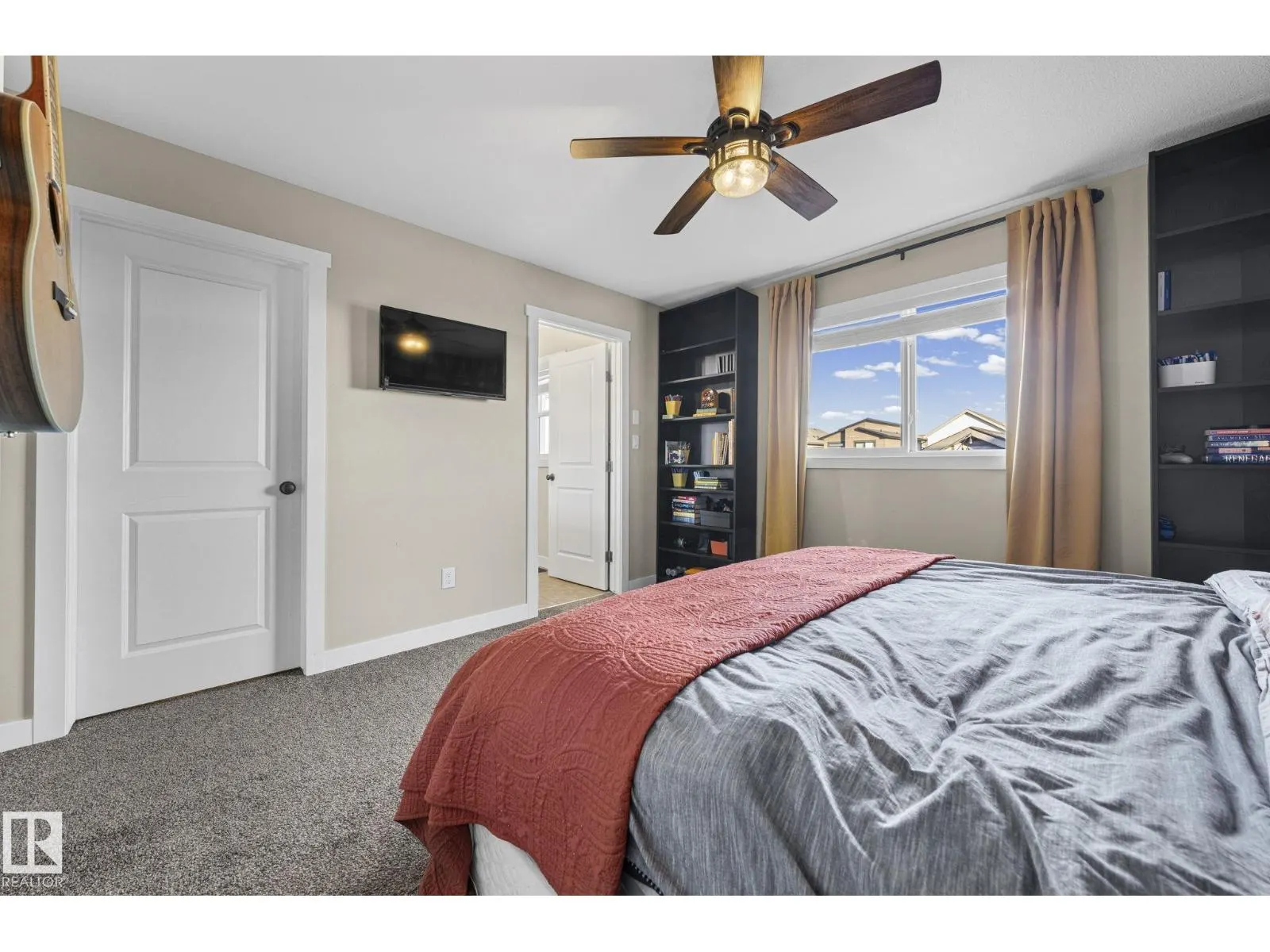 957 CRYSTALLINA NERA WY NW