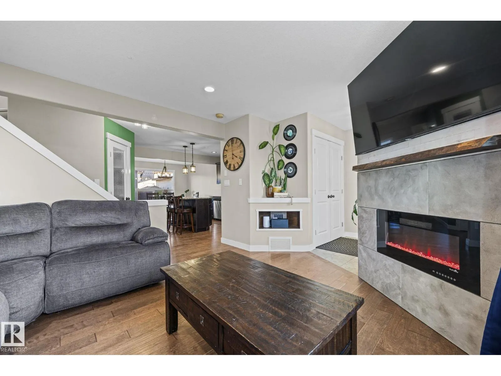 957 CRYSTALLINA NERA WY NW