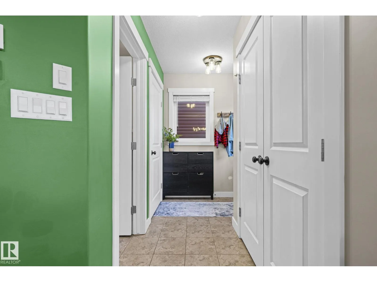 957 CRYSTALLINA NERA WY NW