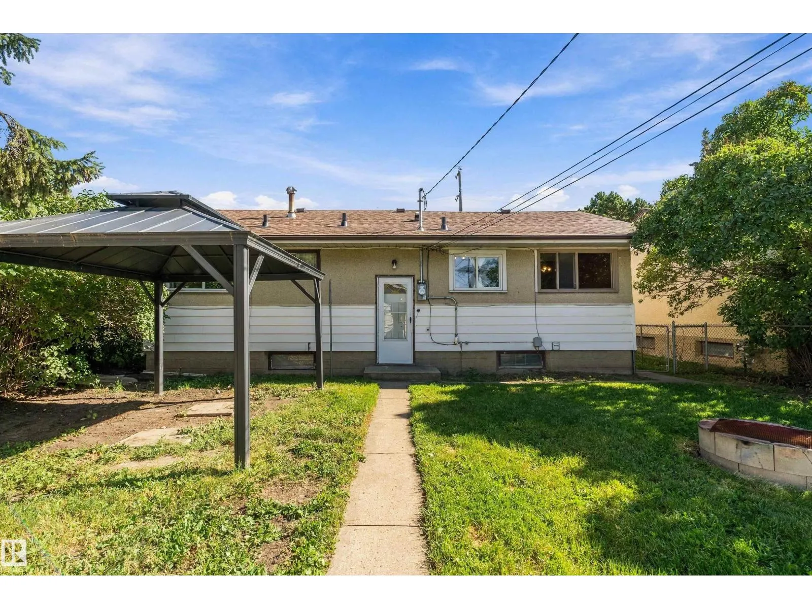 10432 50 ST NW