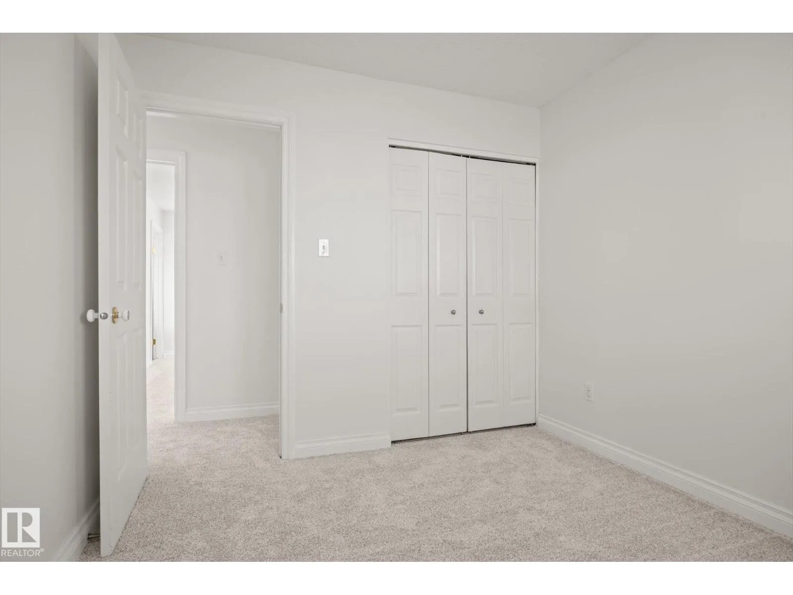 11507 152B AV NW