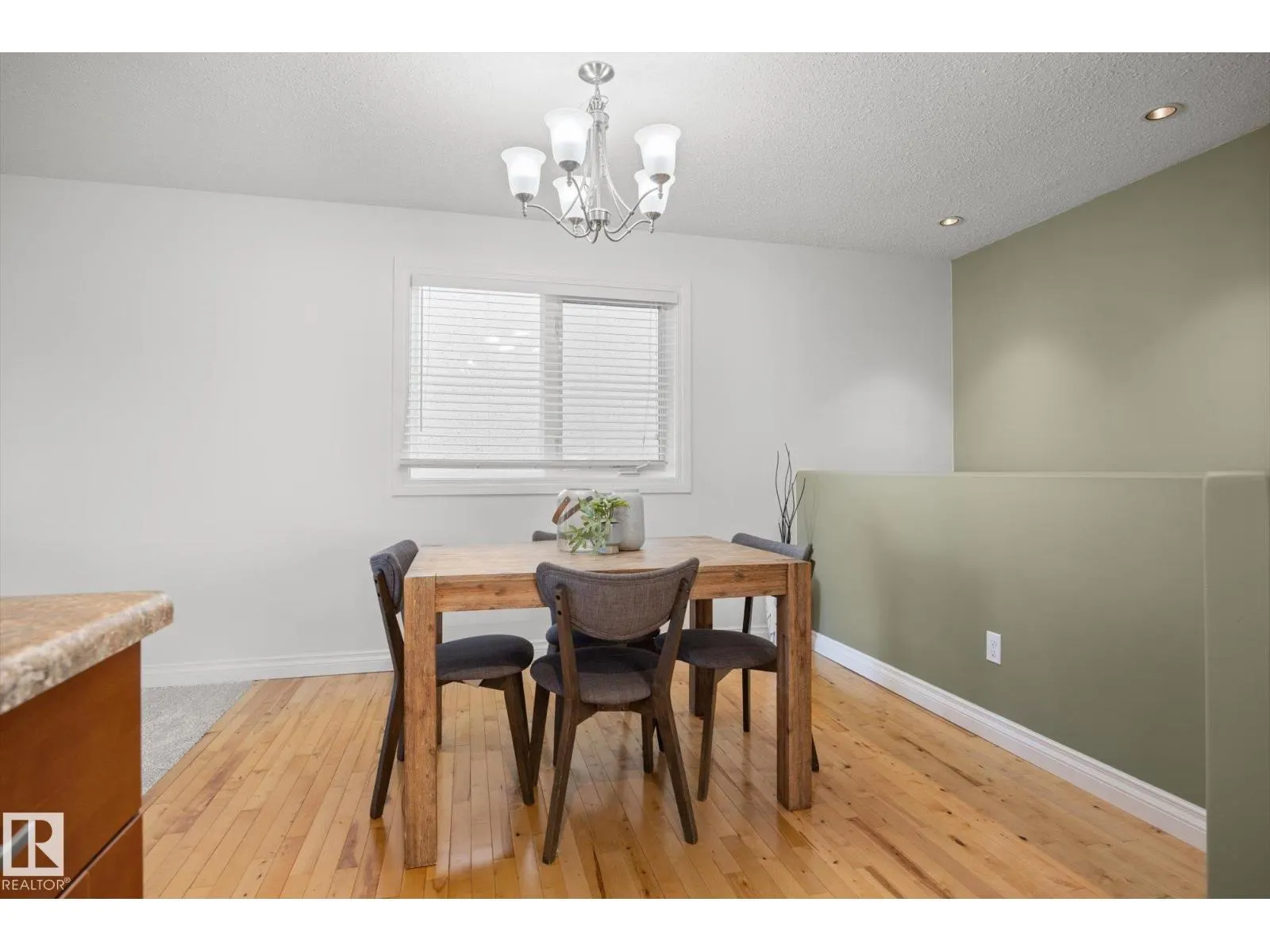 11507 152B AV NW