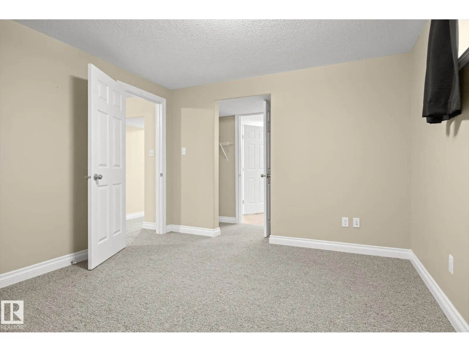 11507 152B AV NW