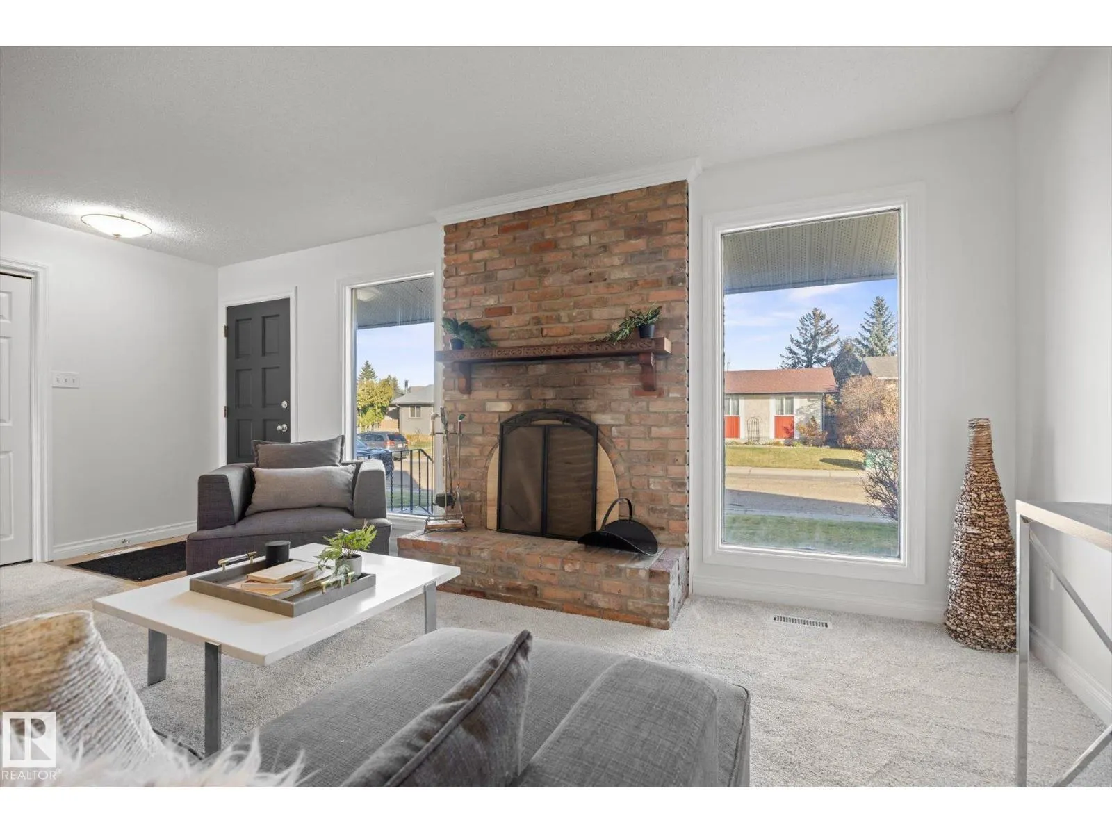 11507 152B AV NW