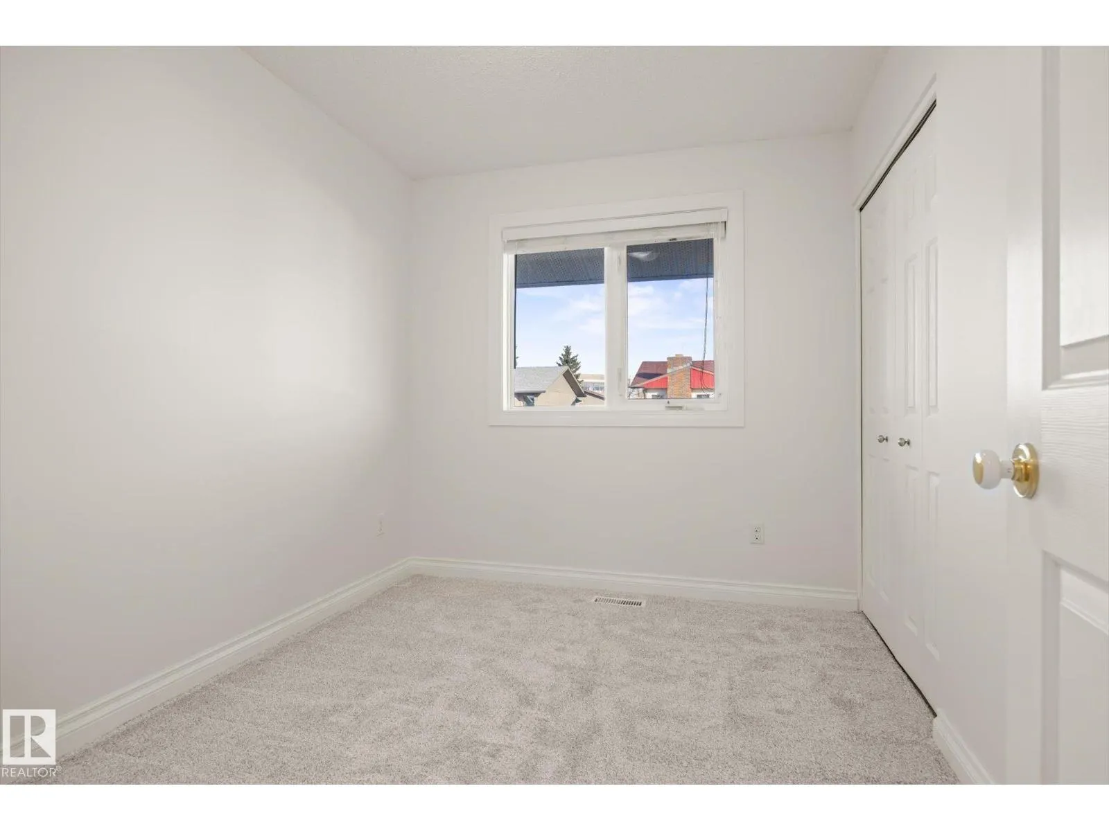 11507 152B AV NW