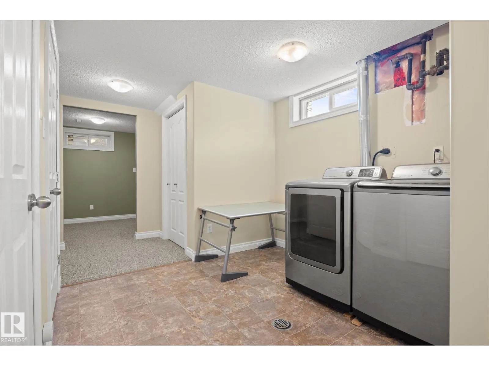 11507 152B AV NW