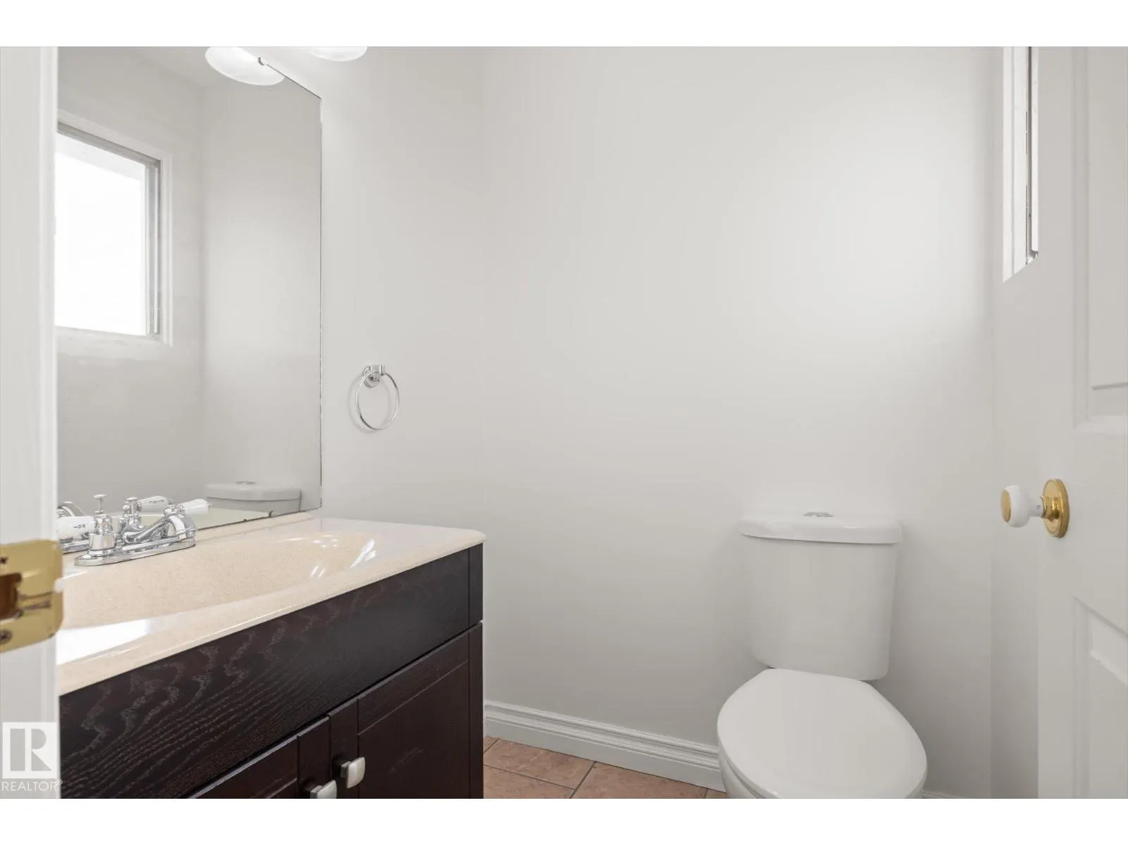 11507 152B AV NW