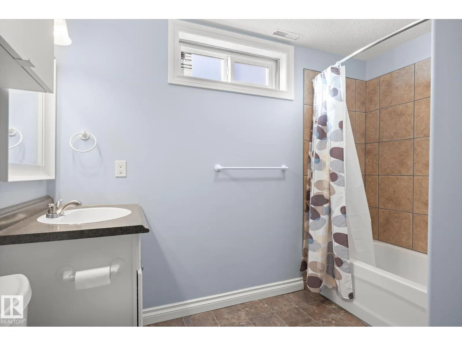 11507 152B AV NW