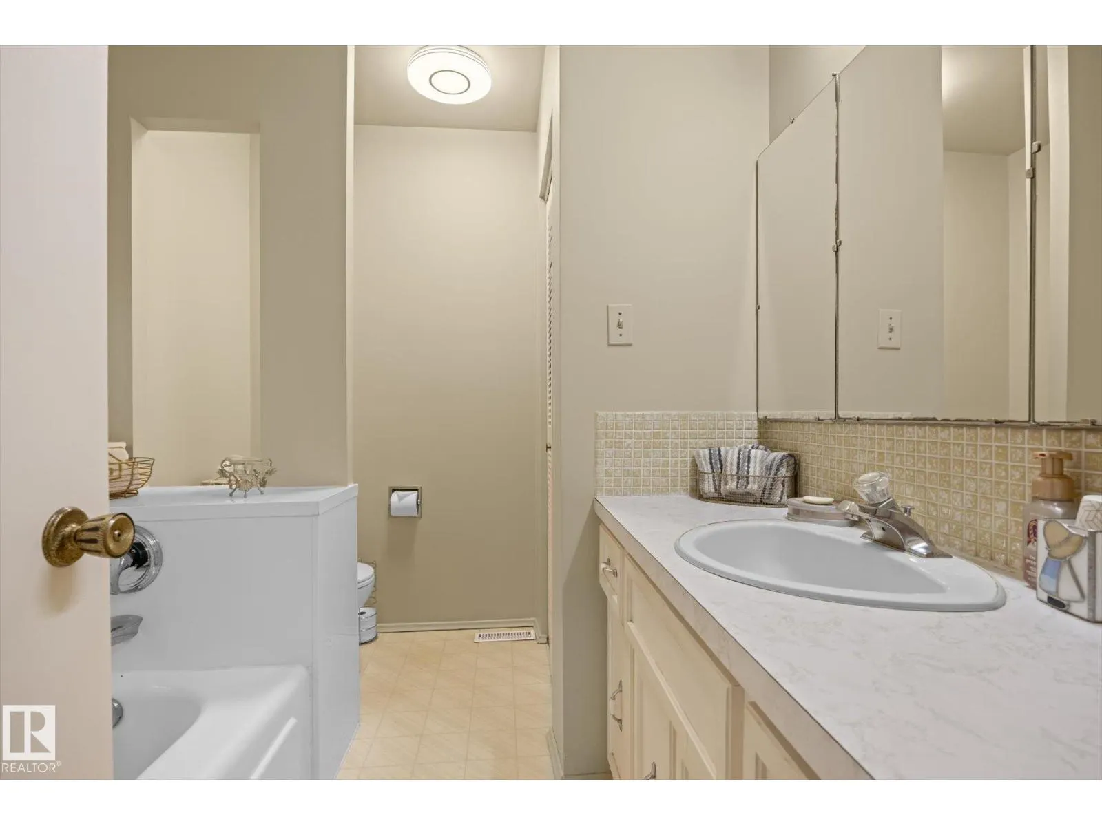 #85 52409 RGE ROAD 223