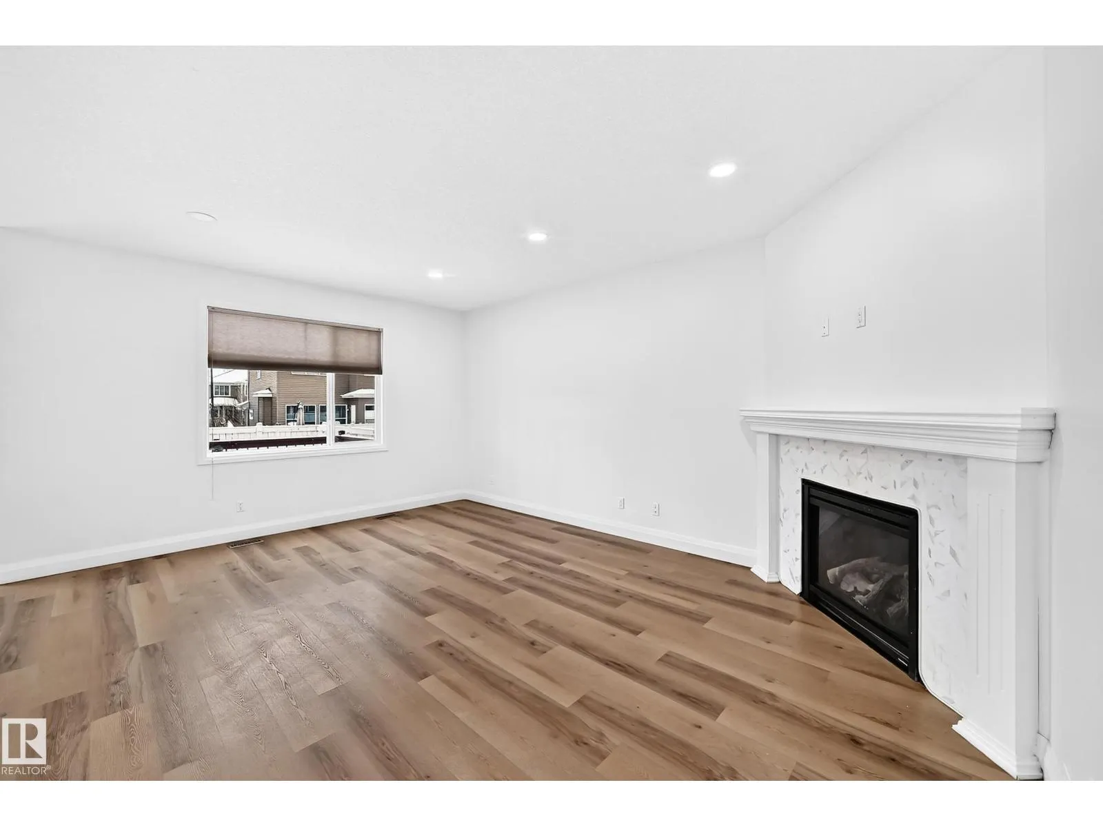 244 SHEPPARD CI