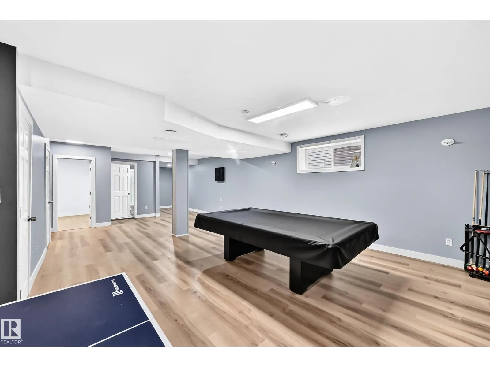 244 SHEPPARD CI