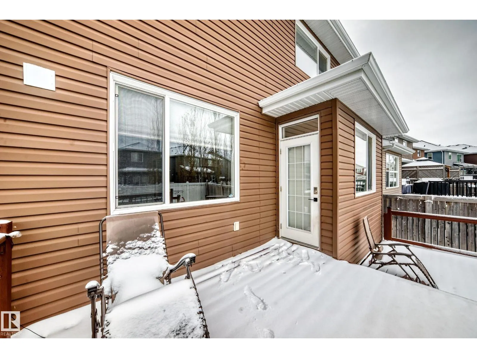 244 SHEPPARD CI