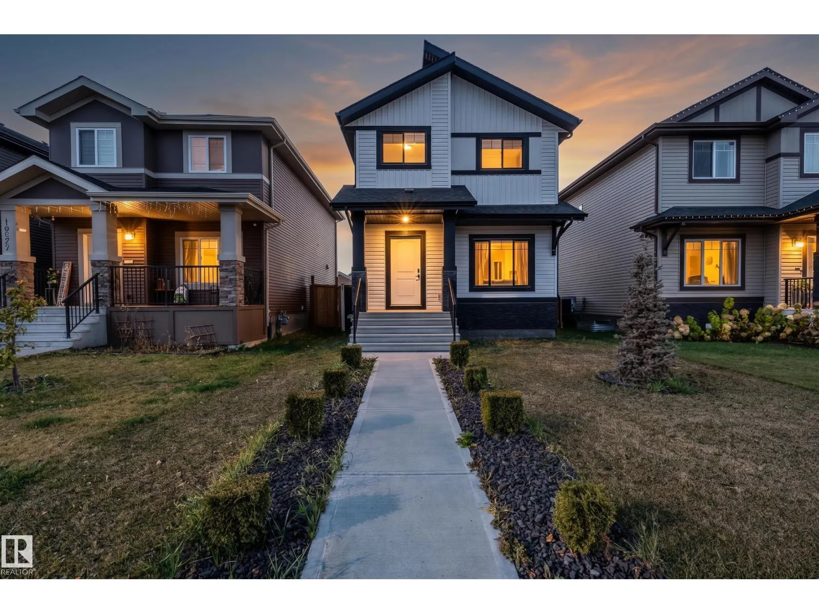 10624 98 ST