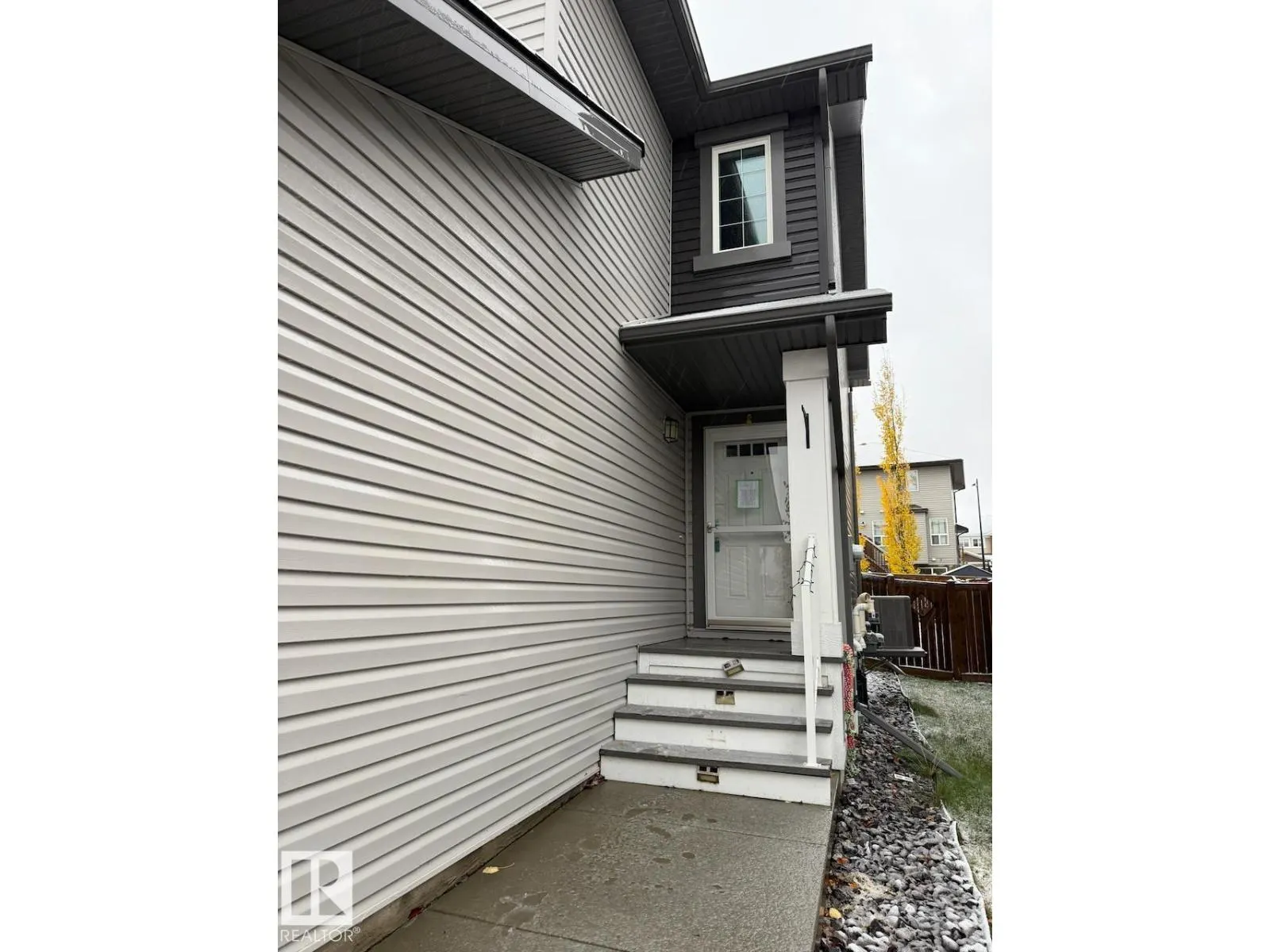 153 SUMMERSTONE LN