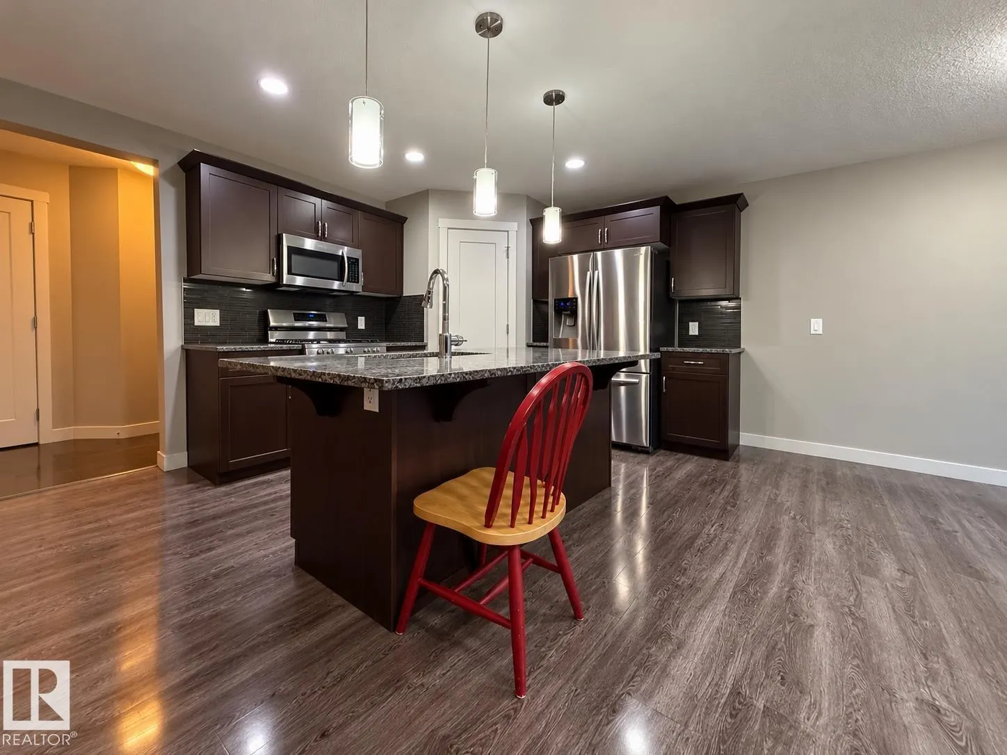 153 SUMMERSTONE LN