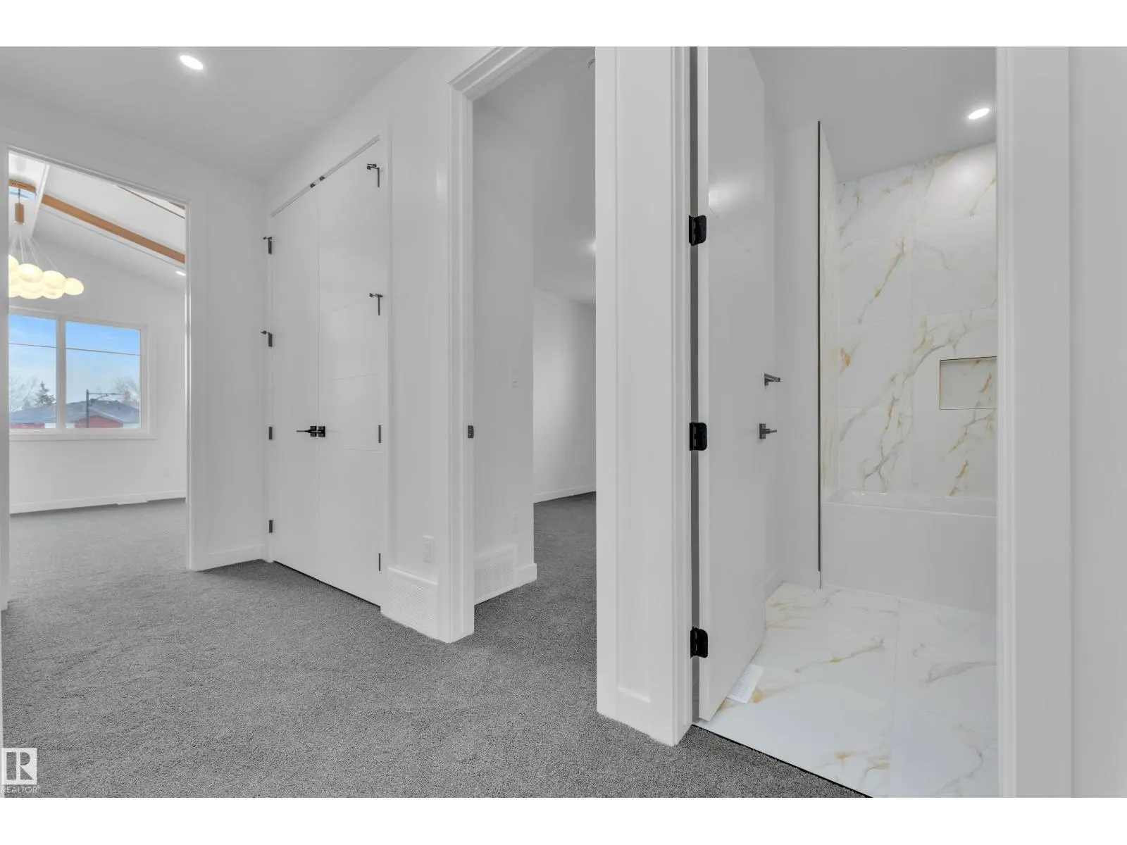 159 Graybriar DR