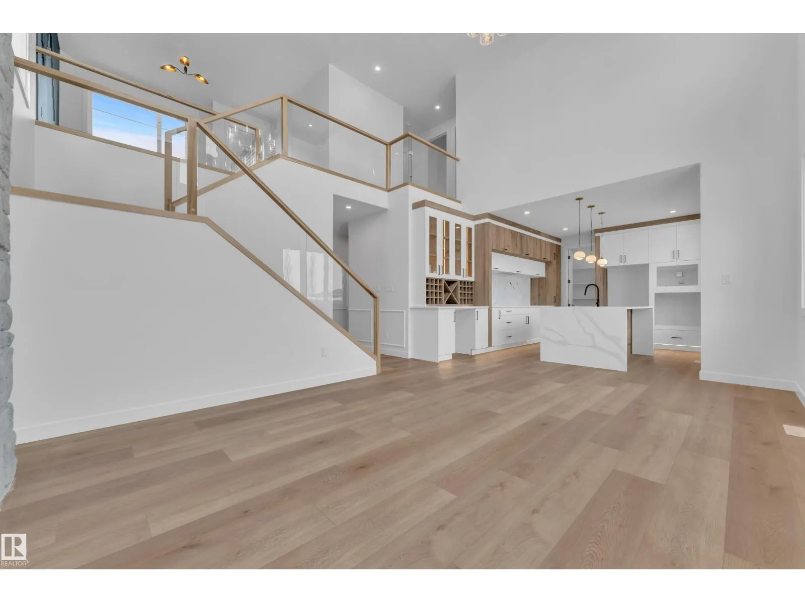 159 Graybriar DR