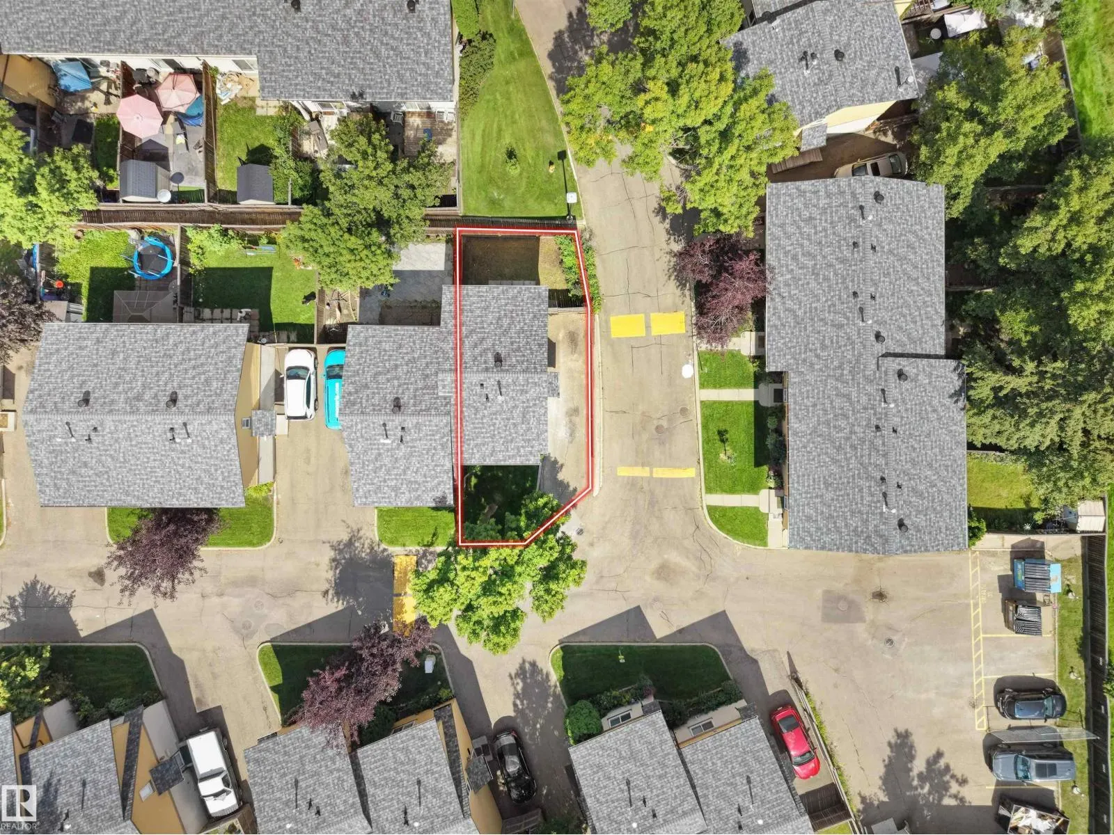 126 Woodstock NW