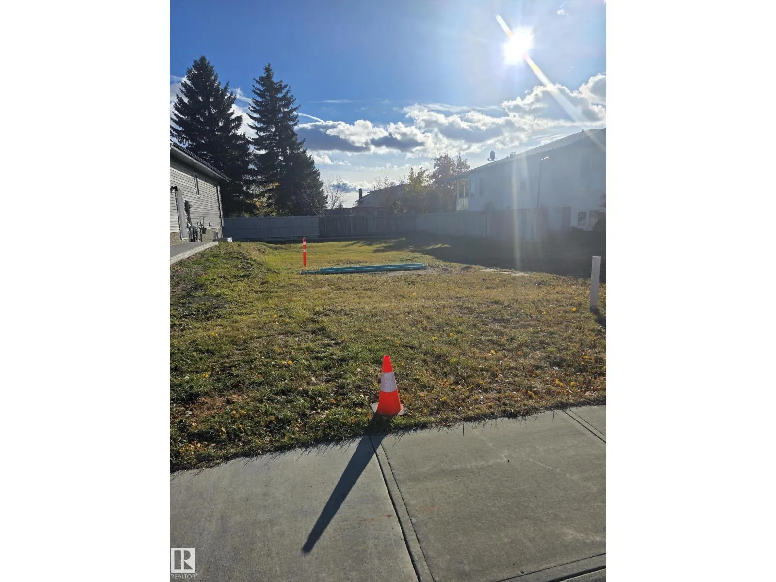 35 ELSINORE PL NW NW