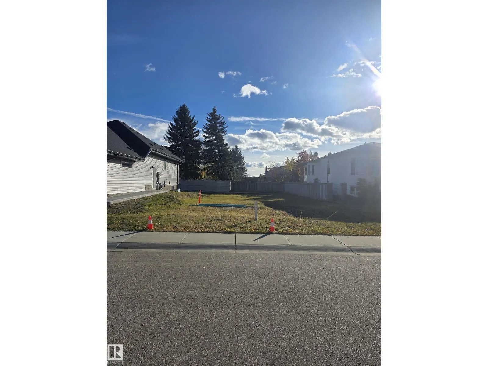 35 ELSINORE PL NW NW