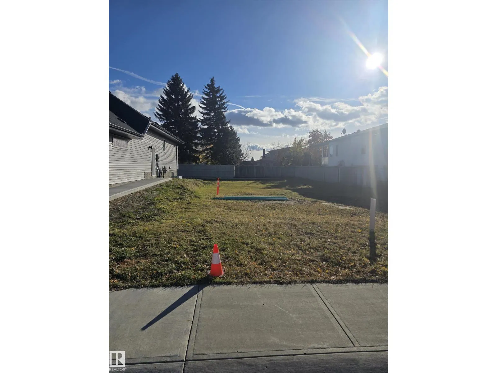 35 ELSINORE PL NW NW